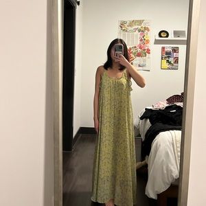 Who what wear yellow maxi dress
